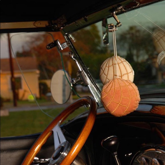 Pan Dulce Fuzzy Balls Conchas and Piggies - Picture 3 of 12